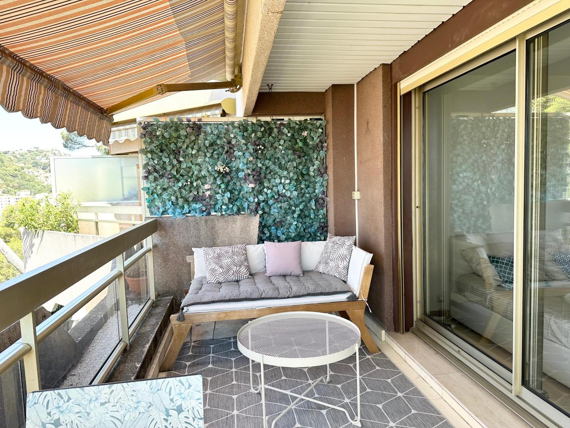 Ferienwohnung Nice, Grand Studio - Piscine - Terrasse Vue Mer Exterior foto